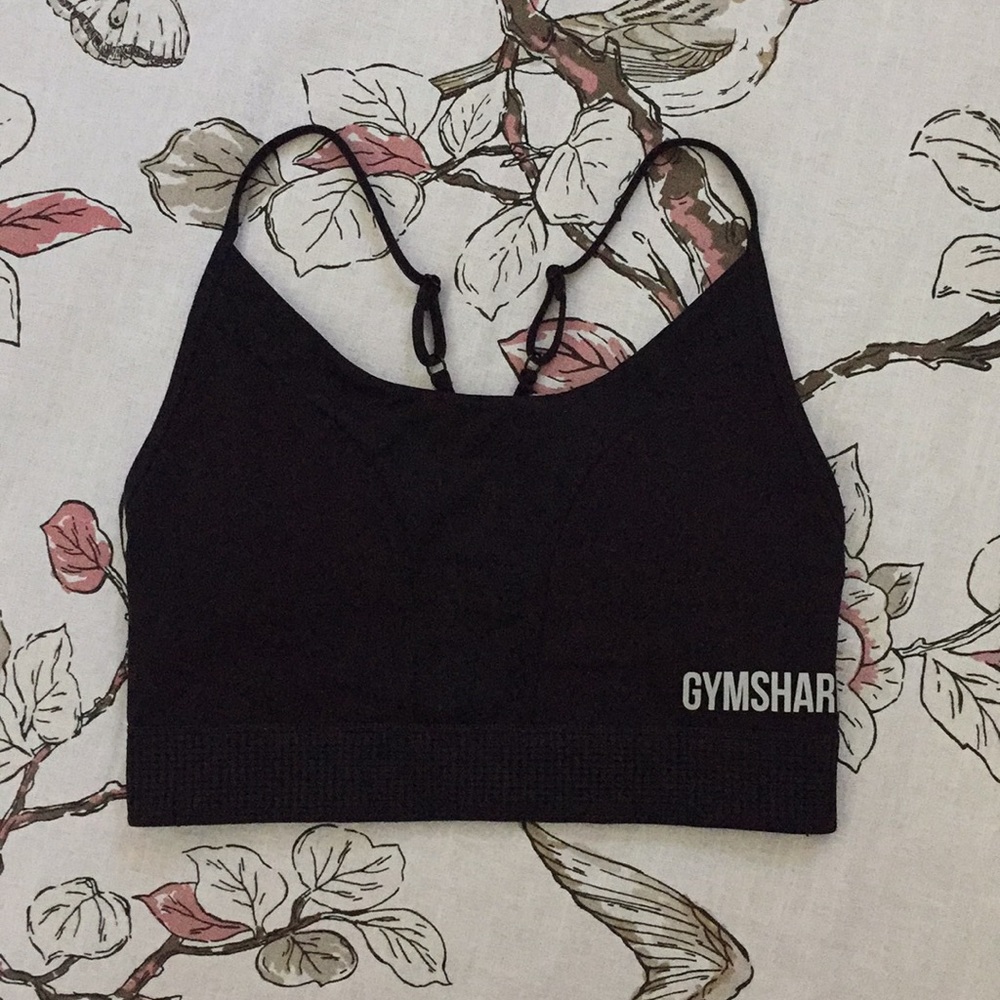 Geo Mesh Sports Bra
